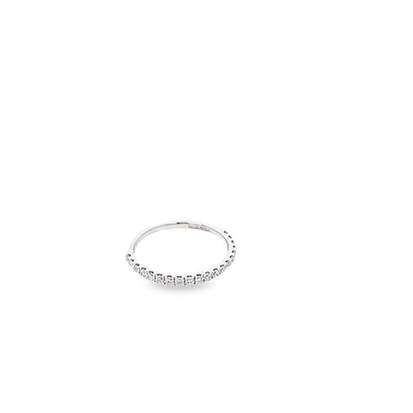 Smiling Rocks Lab Grown Diamond Twenty-Stone Band (0.30ct) | Smiling Rocks | Luby