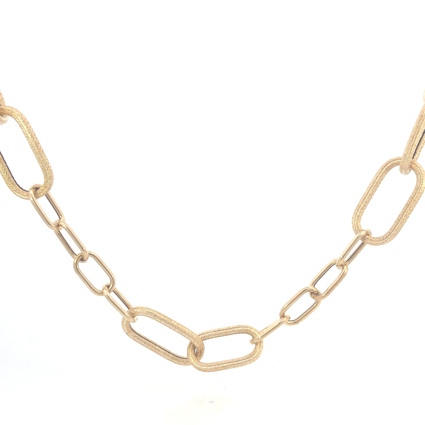 14K Gold Shiny Oval Link Chain | Luby Gold Collection | Luby