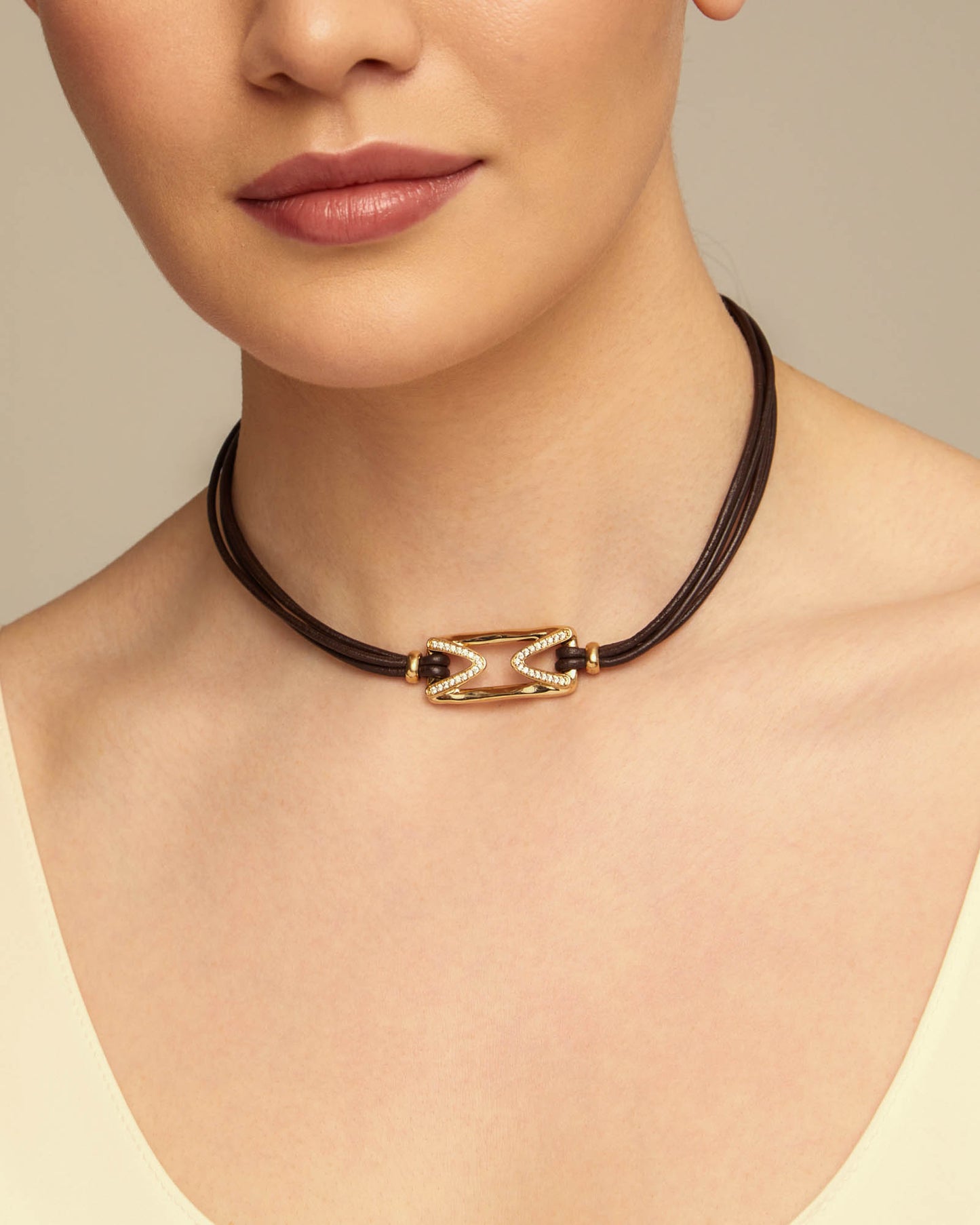 The one topaz Leather Necklace | Uno de 50 | Luby