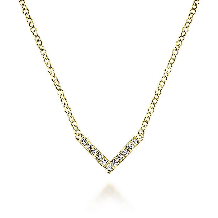 14K Yellow Gold Diamond Chevron Necklace | Gabriel & Co. | Luby