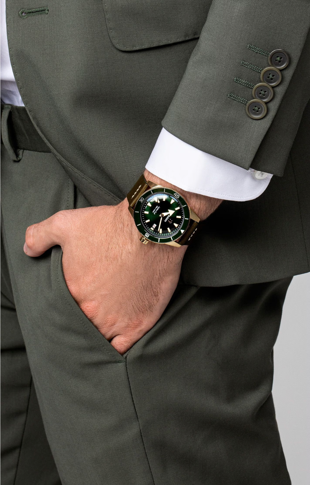 Captain Cook Automatic Bronze Gold | Rado | Luby