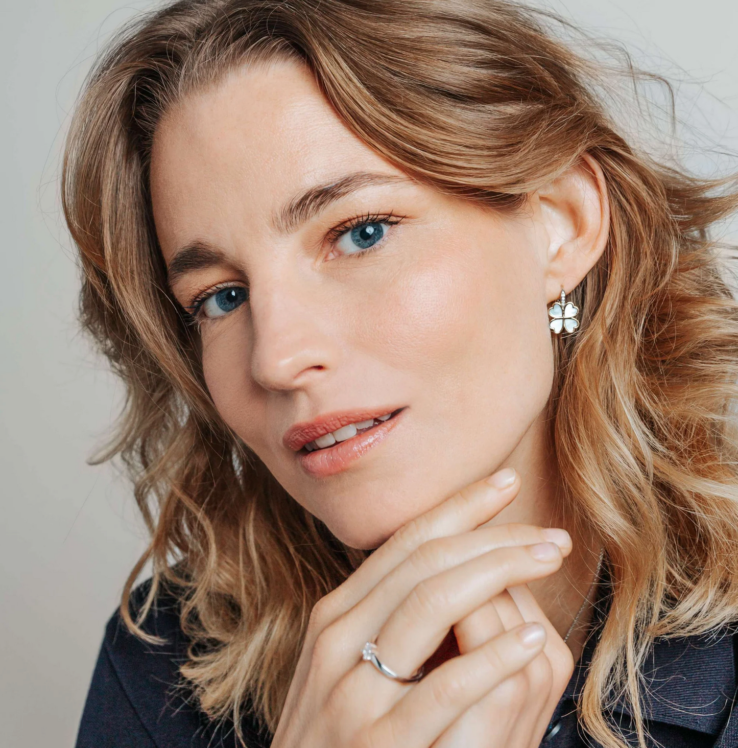 TI SENTO Gold-Plated Clover Drop Earrings 78005MW | Ti Sento Milano | Luby