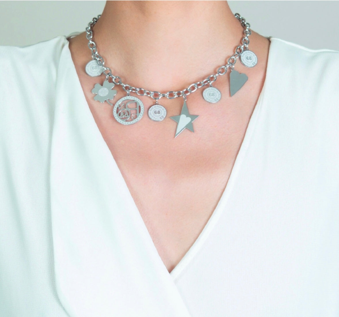 BEST STAR NECKLACE | PNG68 Designed by Franco Pianegonda | Luby