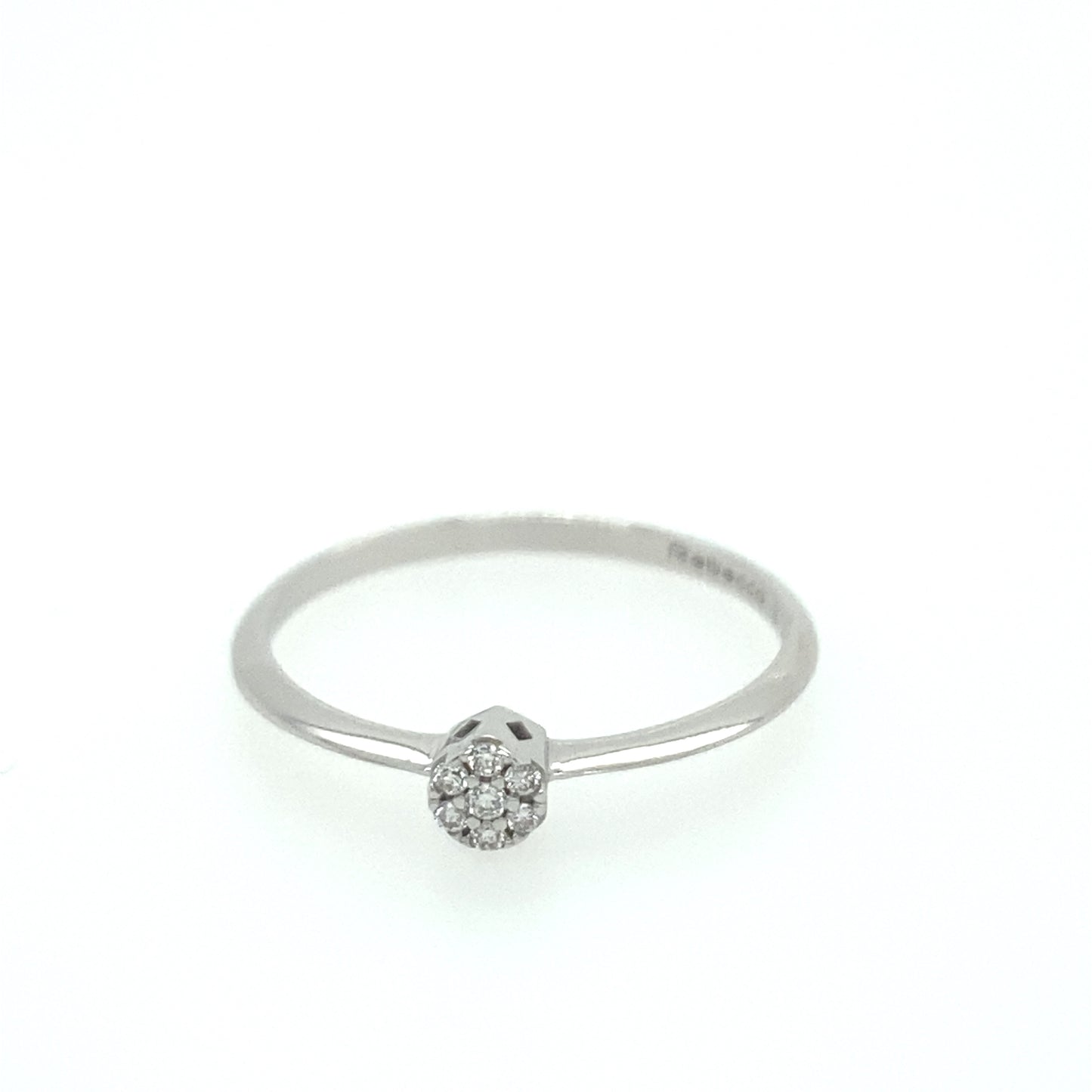 Princess Solitaire Ring | Rebecca | Luby