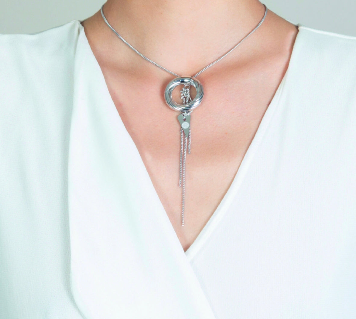 Open Heart Necklace | PNG68 Designed by Franco Pianegonda | Luby