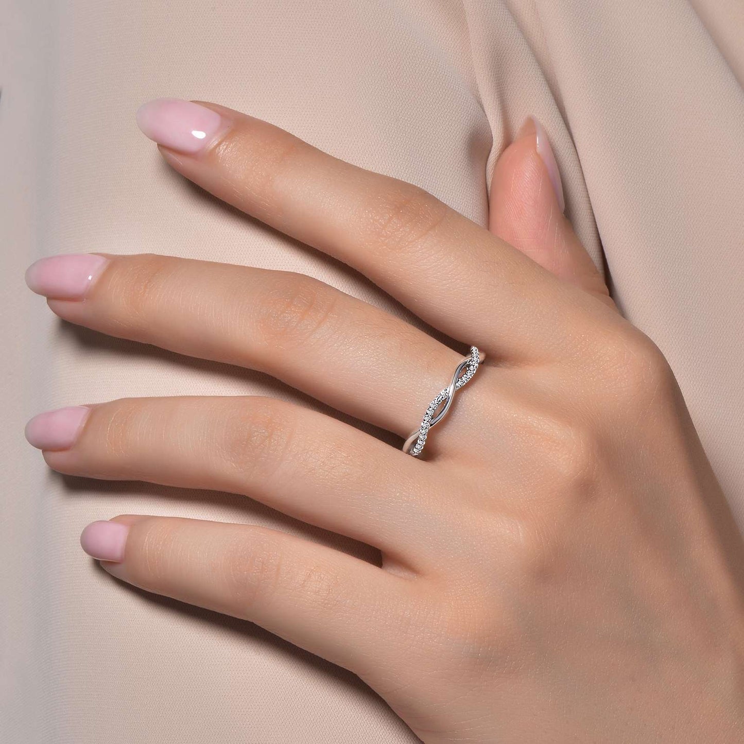 Twist Wedding Band | LAFONN | Luby