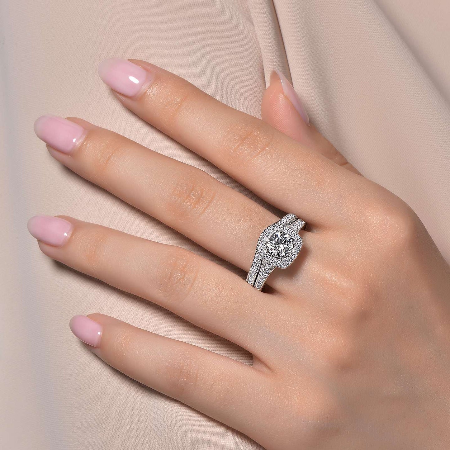 Cushion-Cut Halo Engagement Ring Set | LAFONN | Luby