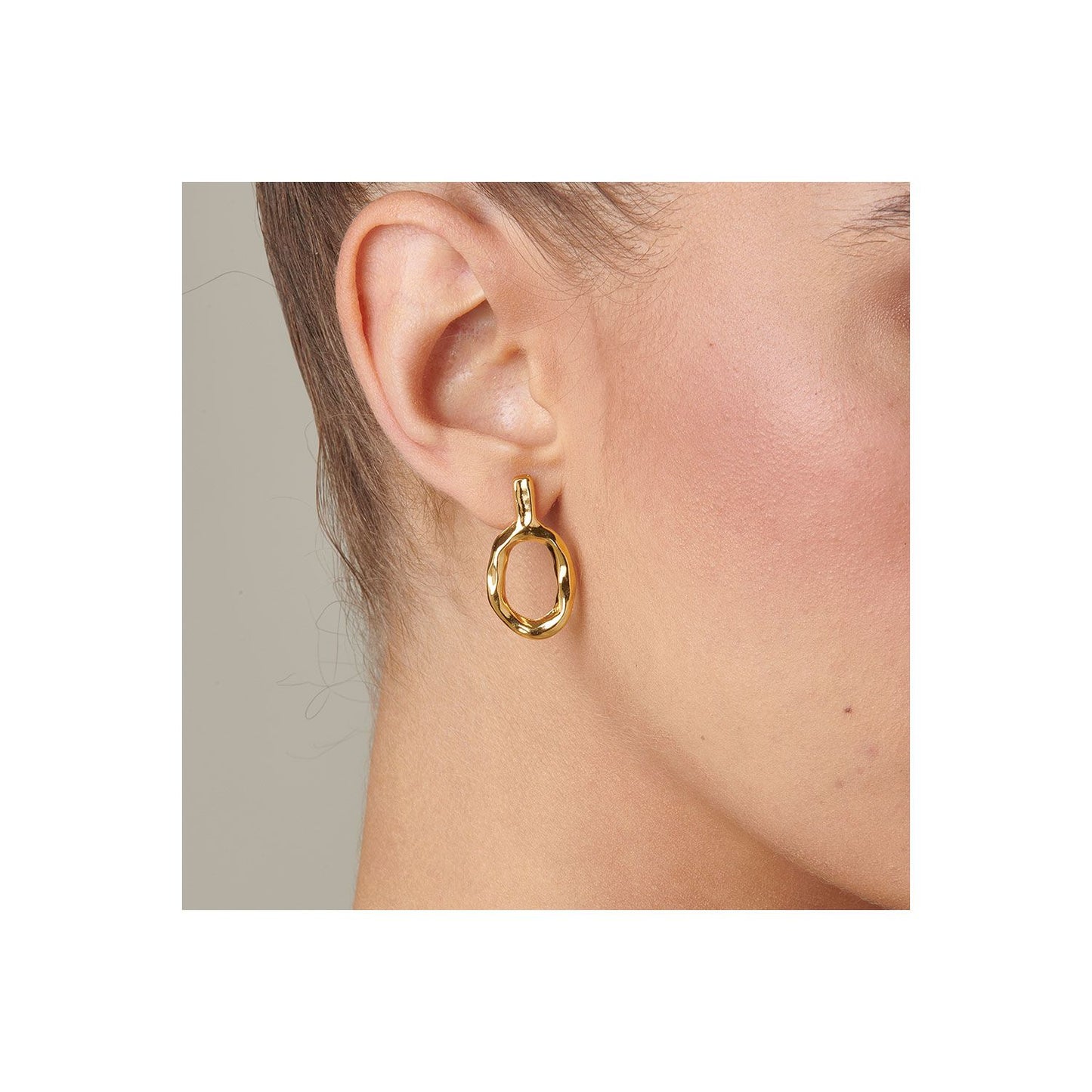 ESCOTA | Uno de 50 | Luby