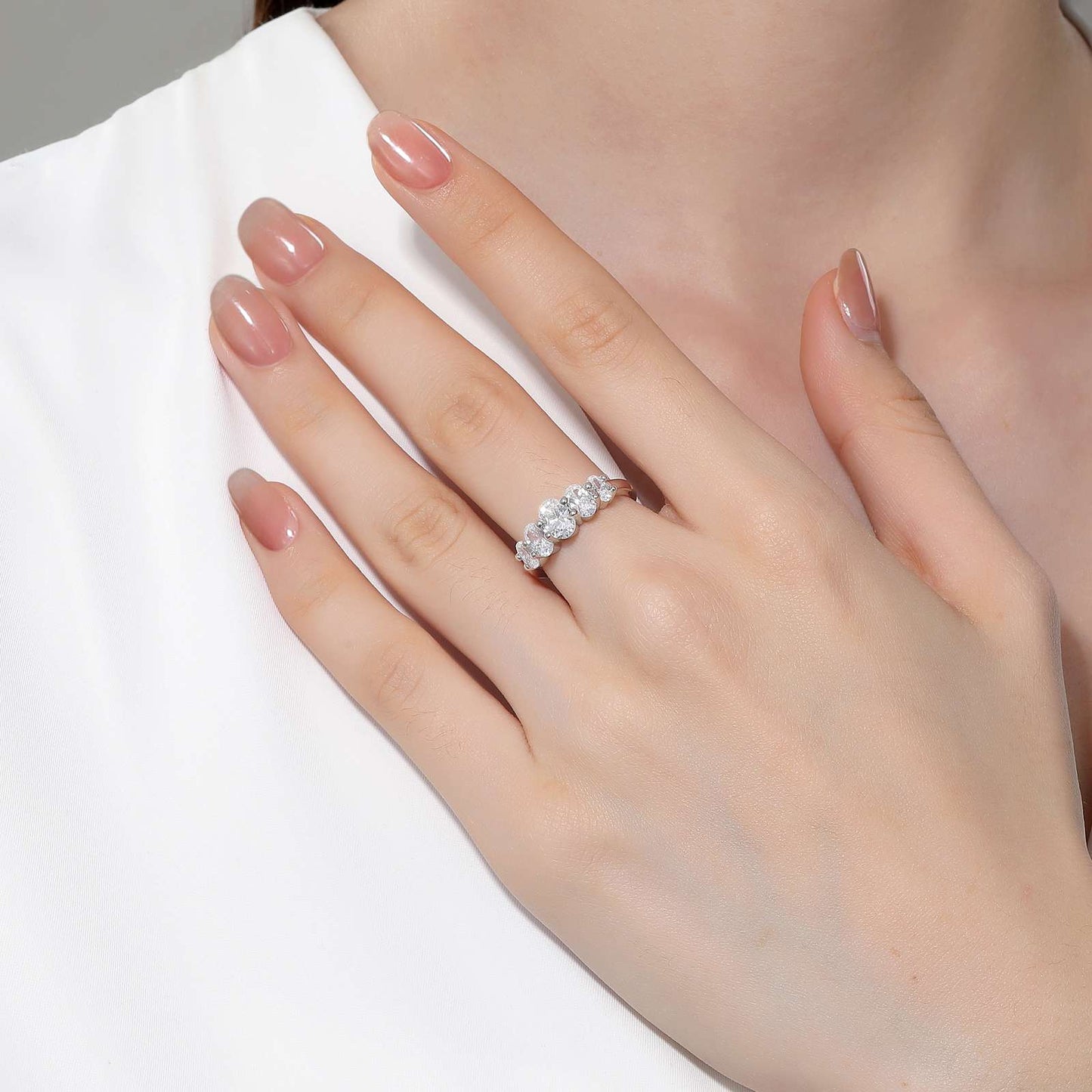 Oval Five-Stone Ring | Lafonn | Luby