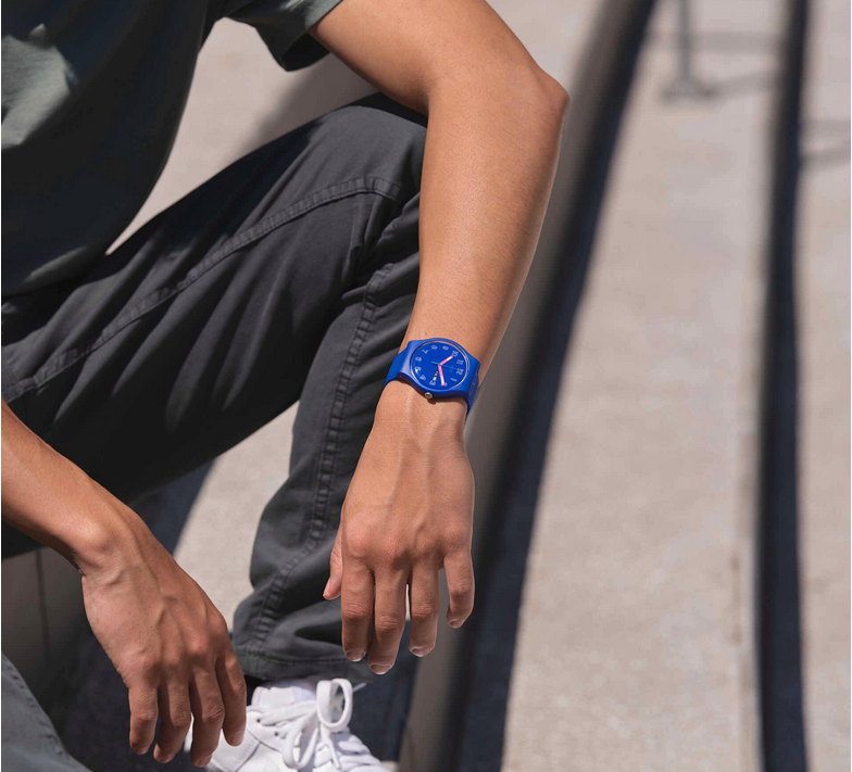 Cobalt Disco | Swatch | Luby