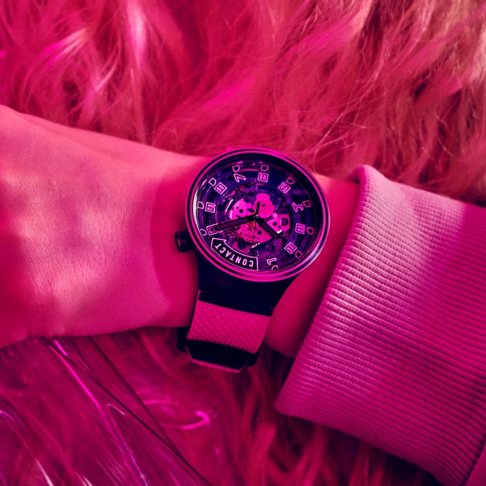 BIG BOLD PLANETS TOUCHDOWN | Swatch | Luby