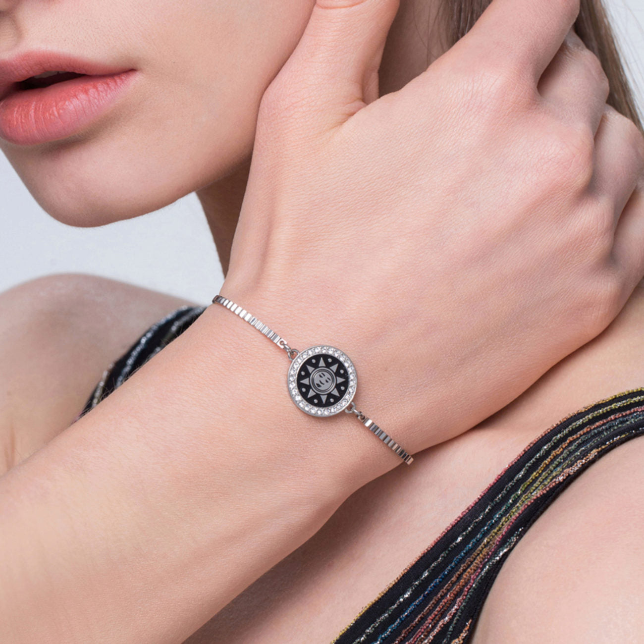 Chakra Coins Pendant Bracelet (Silver) | Brosway Italia | Luby