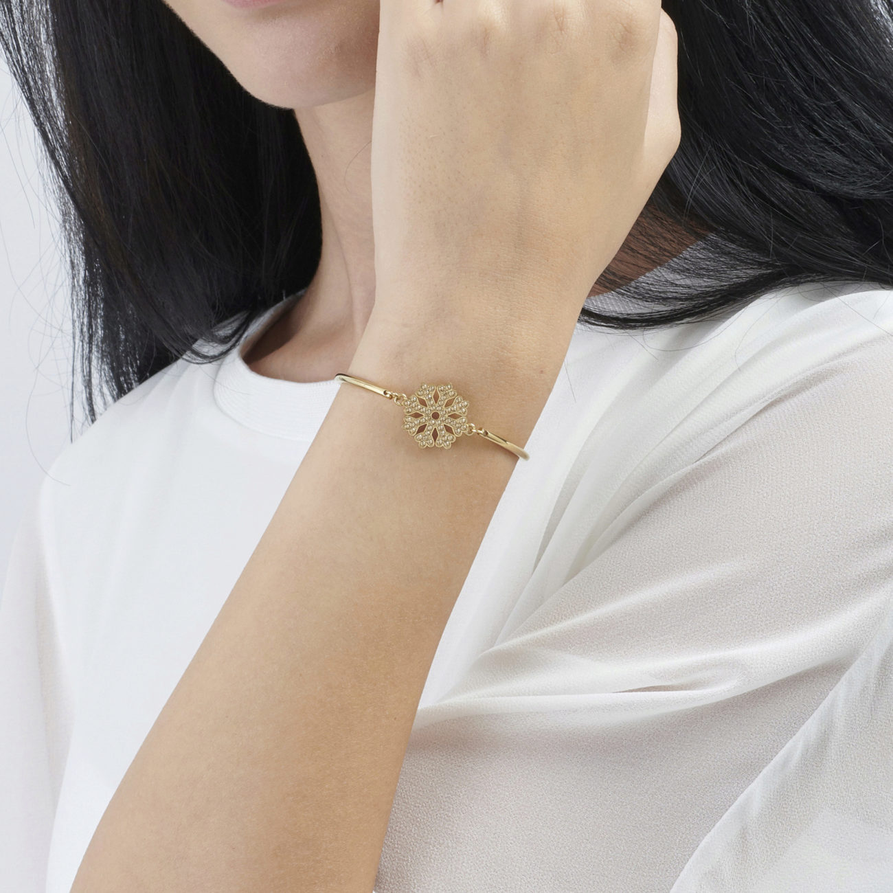 Chakra Snowflake Bracelet: Lightness of Being, Elegance, Delicacy | Brosway Italia | Luby