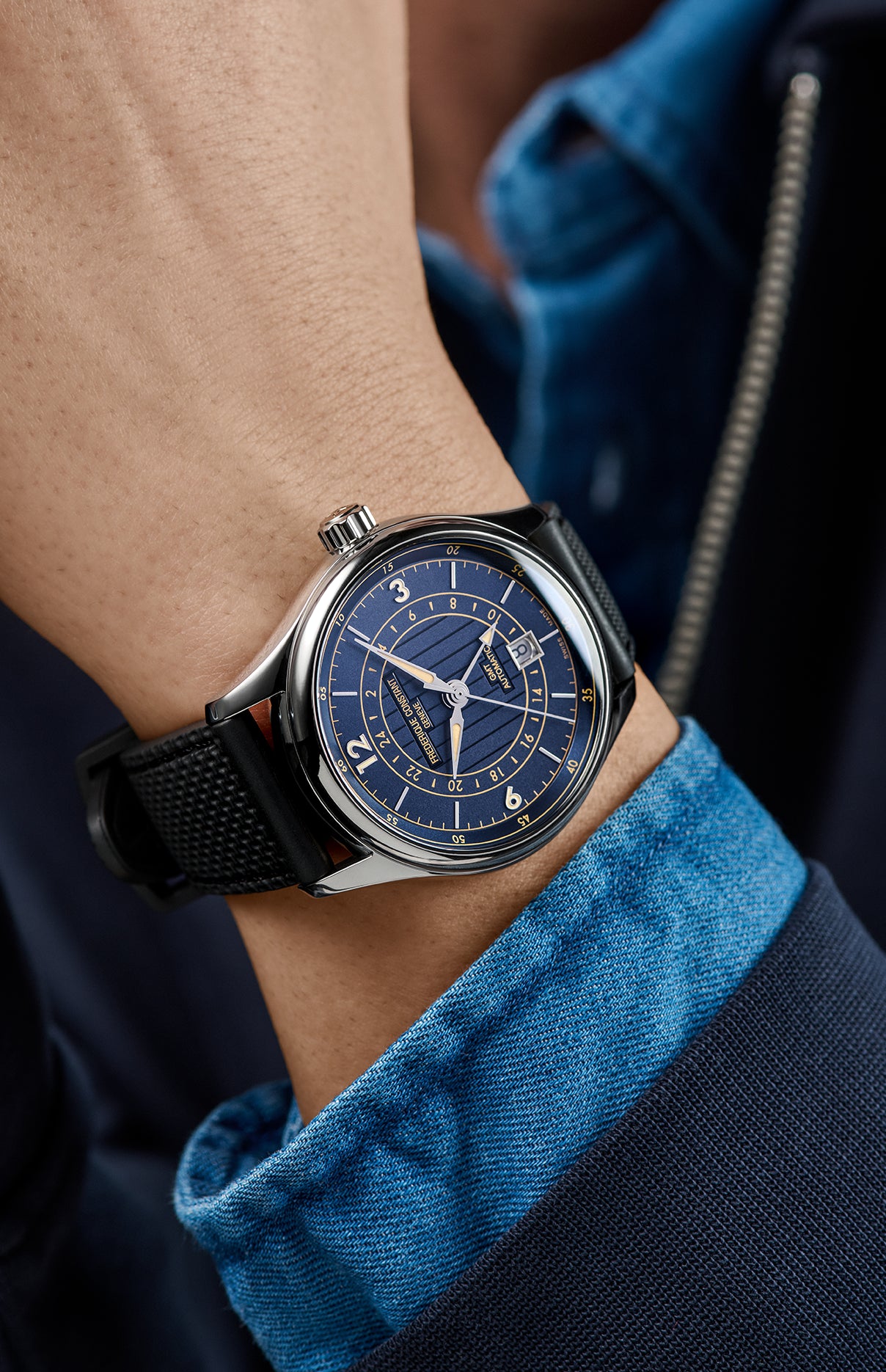 CLASSICS RUNABOUT AUTOMATIC GMT