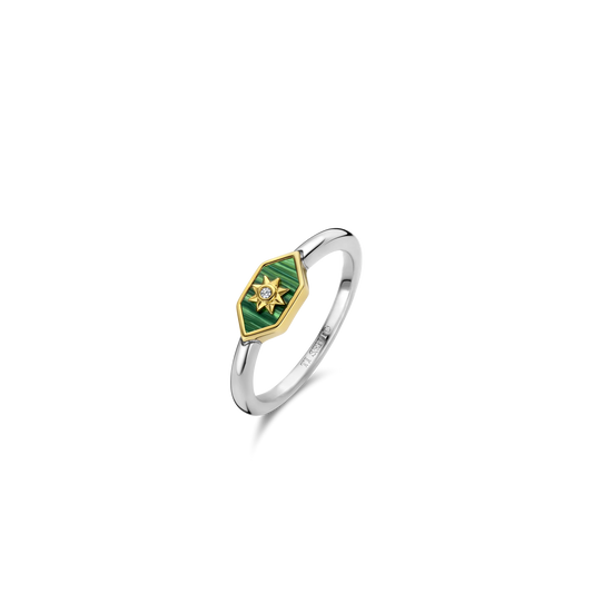 Flaunts an enchanting malachite green stone | Ti Sento Milano | Luby 