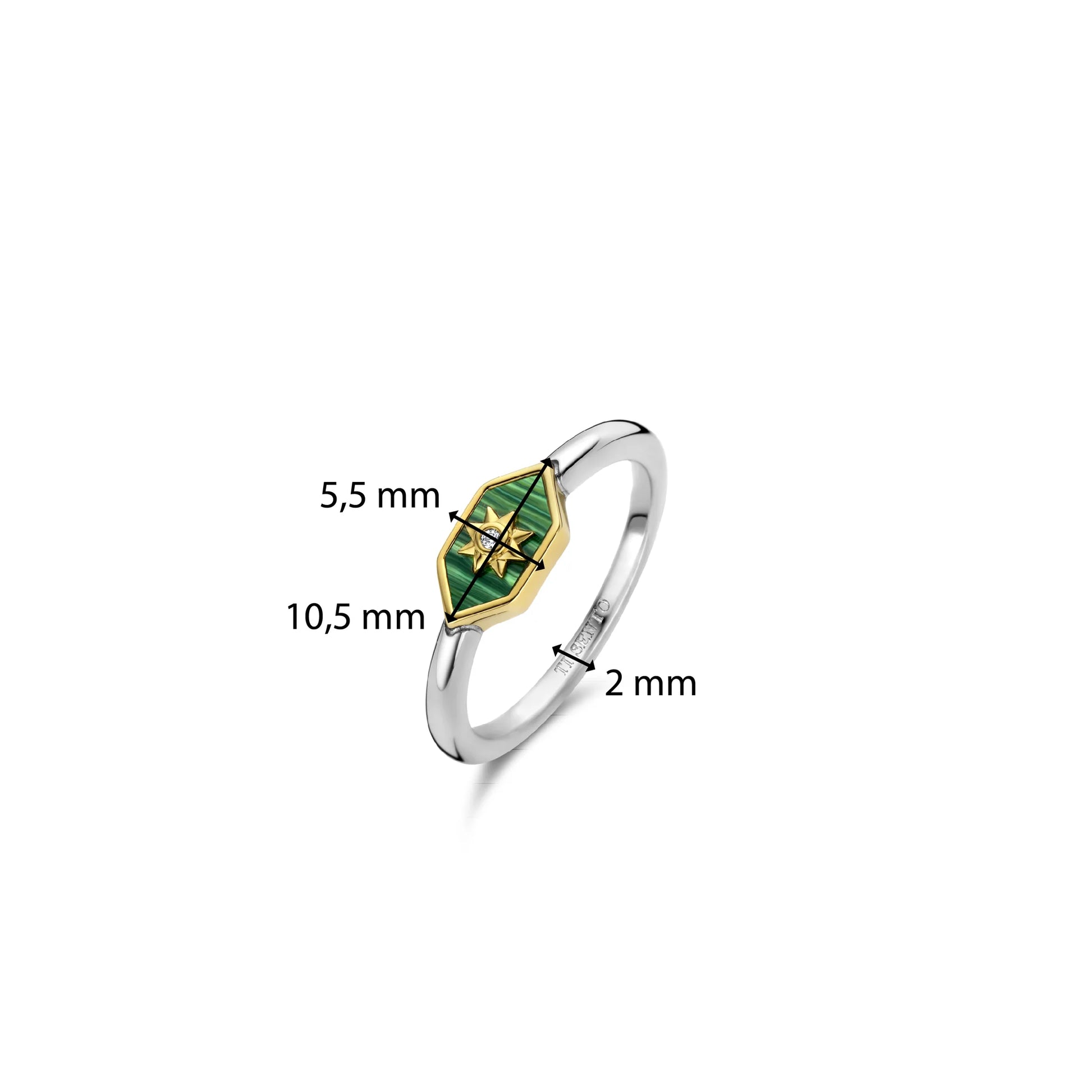 Flaunts an enchanting malachite green stone | Ti Sento Milano | Luby 