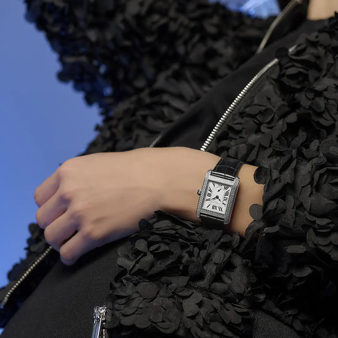 FREDERIQUE CONSTANT Classics Carrée Small Seconds | Frederique Constant | Luby 