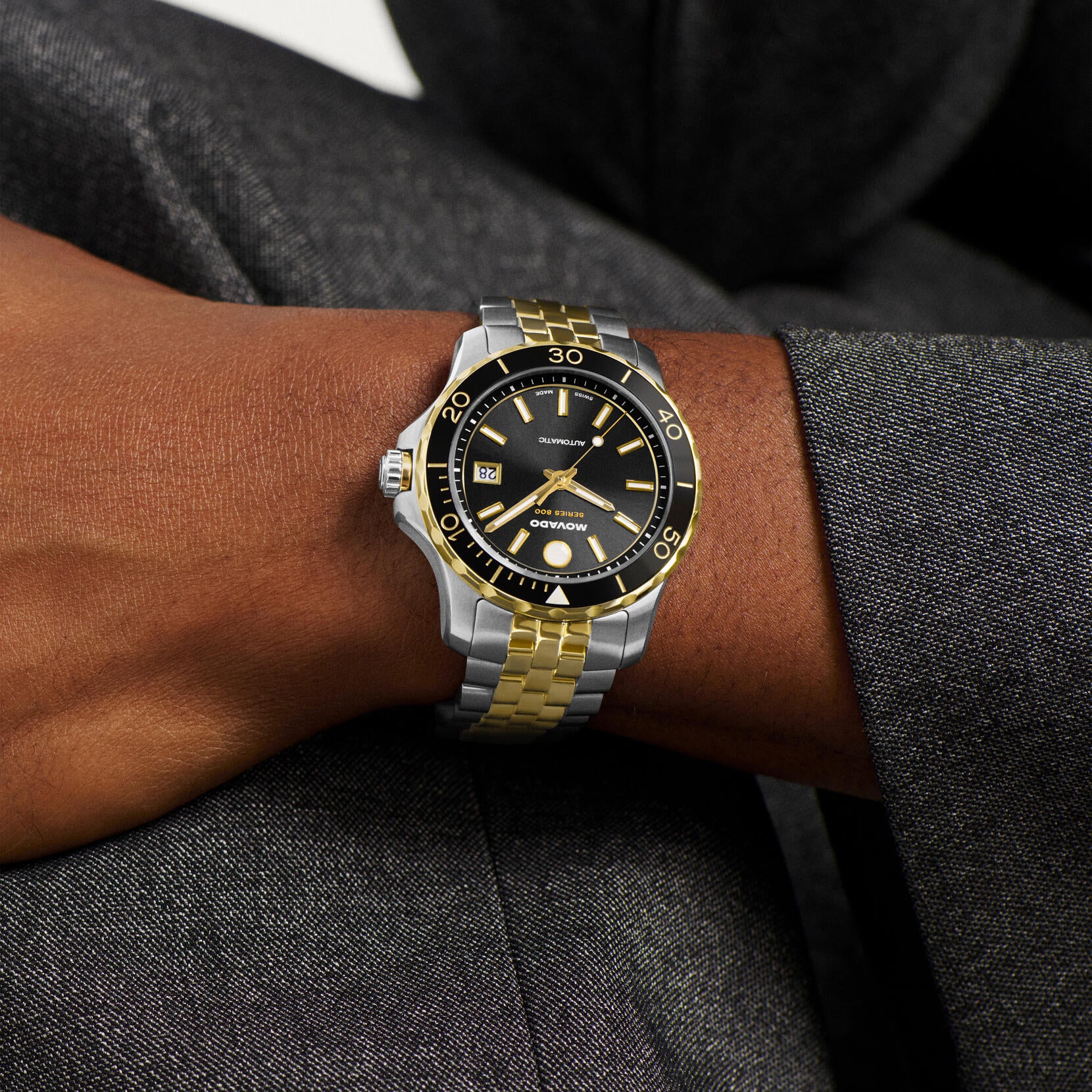 SERIES 800 TWO TONE | Movado | Luby 