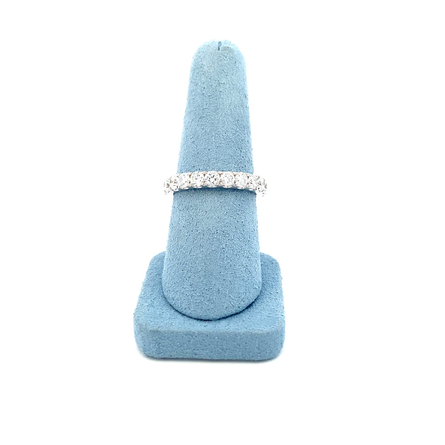Smiling Rocks Lab Grown Diamond 12-Stone Band (1.50ct)