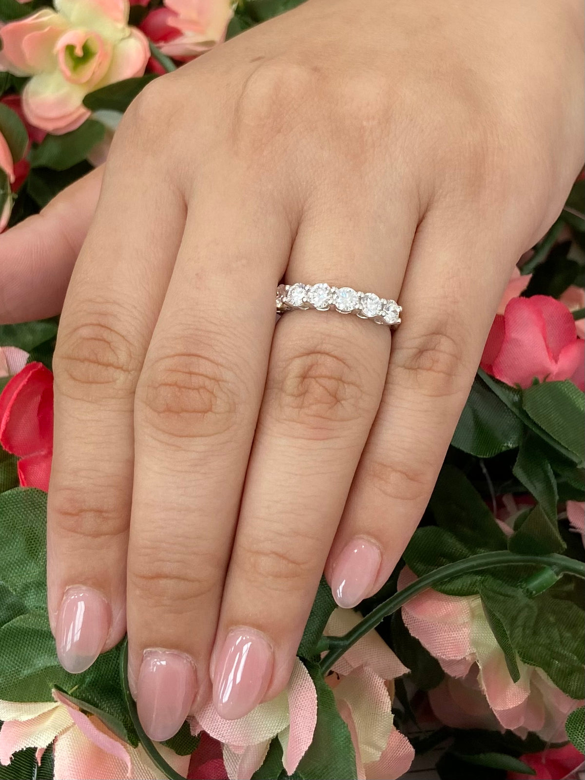 Smiling Rocks Lab Grown Diamond Seven-stone Band (1.50ct) | Smiling Rocks | Luby 