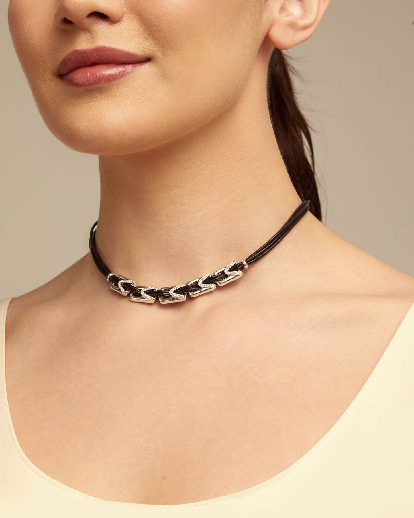 Daring topaz Leather Necklace | Uno de 50 | Luby 
