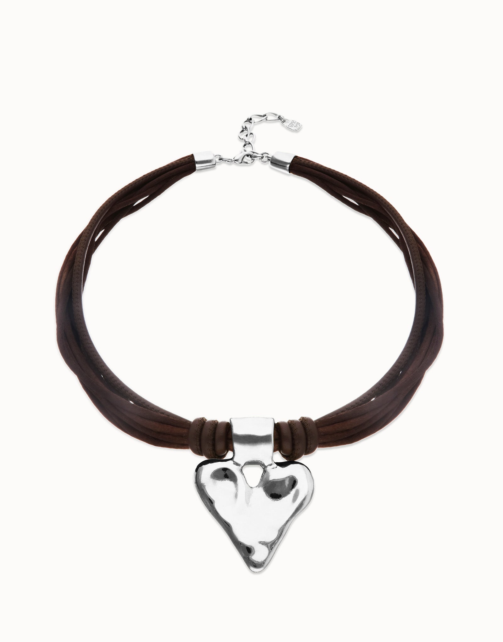Brown leather and silk thread necklace with heart detail | Uno de 50 | Luby 