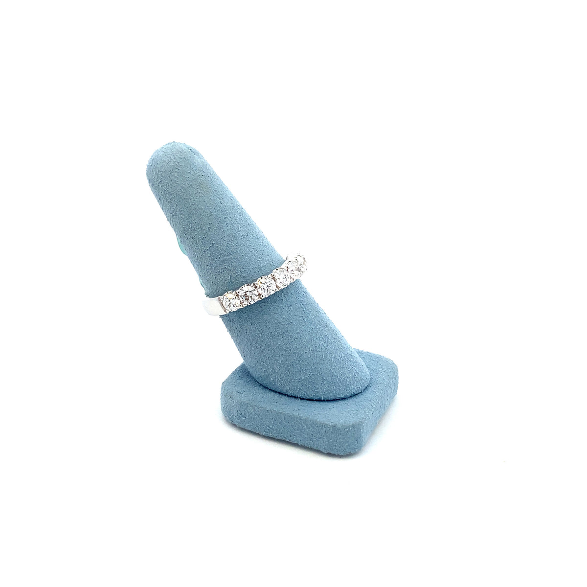 Smiling Rocks Lab Grown Diamond 10-Stone Band (2.00ct) | Smiling Rocks | Luby 