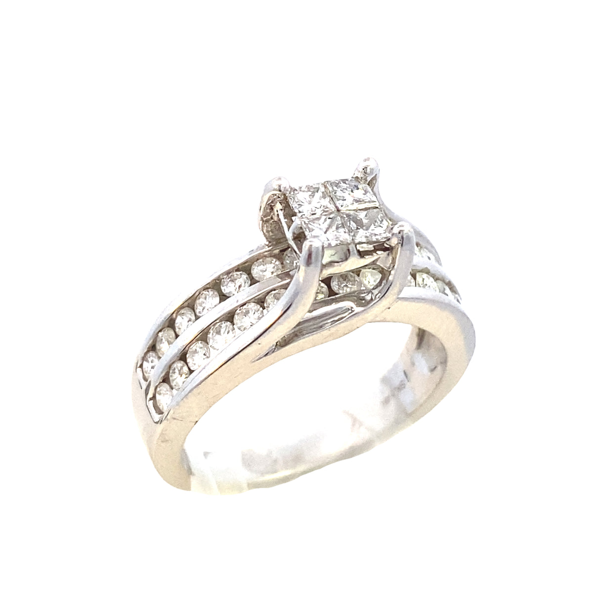 14k Diamond Square-Shaped Princess Cut Center Stones White Gold Engagement Ring | Luby Diamond Collection | Luby 