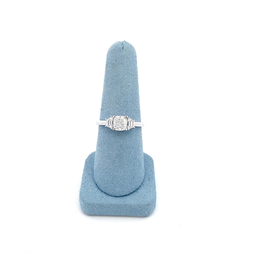 Smiling Rocks Lab Grown Diamond 3 Stone Ring (1.50ct)