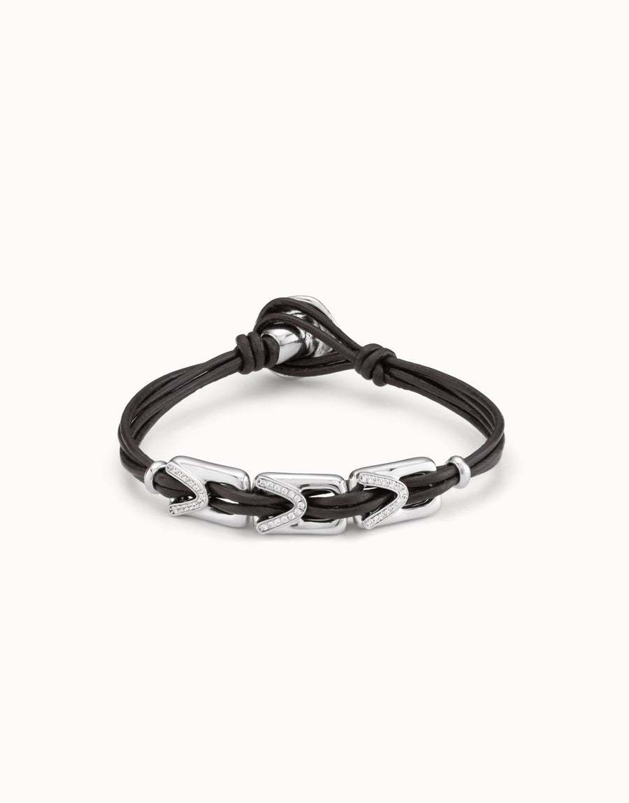Daring Topaz Bracelet