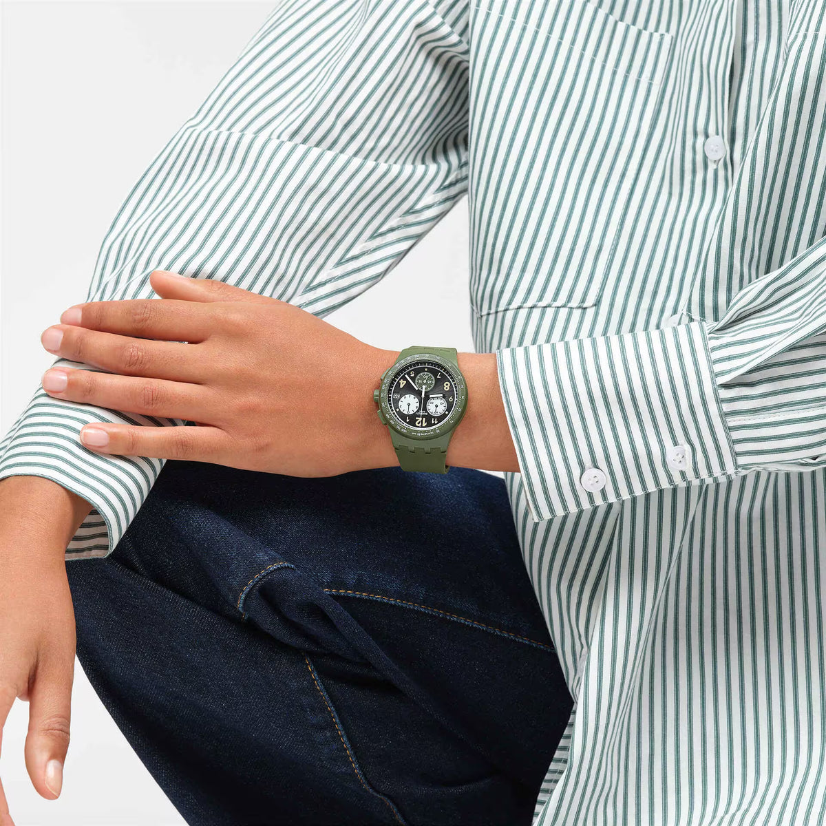 NOTHING BASIC ABOUT GREEN | Swatch | Luby 