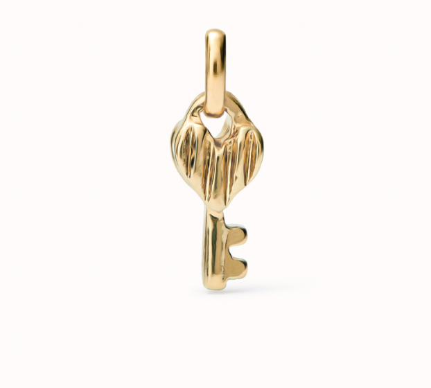 Sterling silver-plated key-shaped charm | Uno de 50 | Luby 