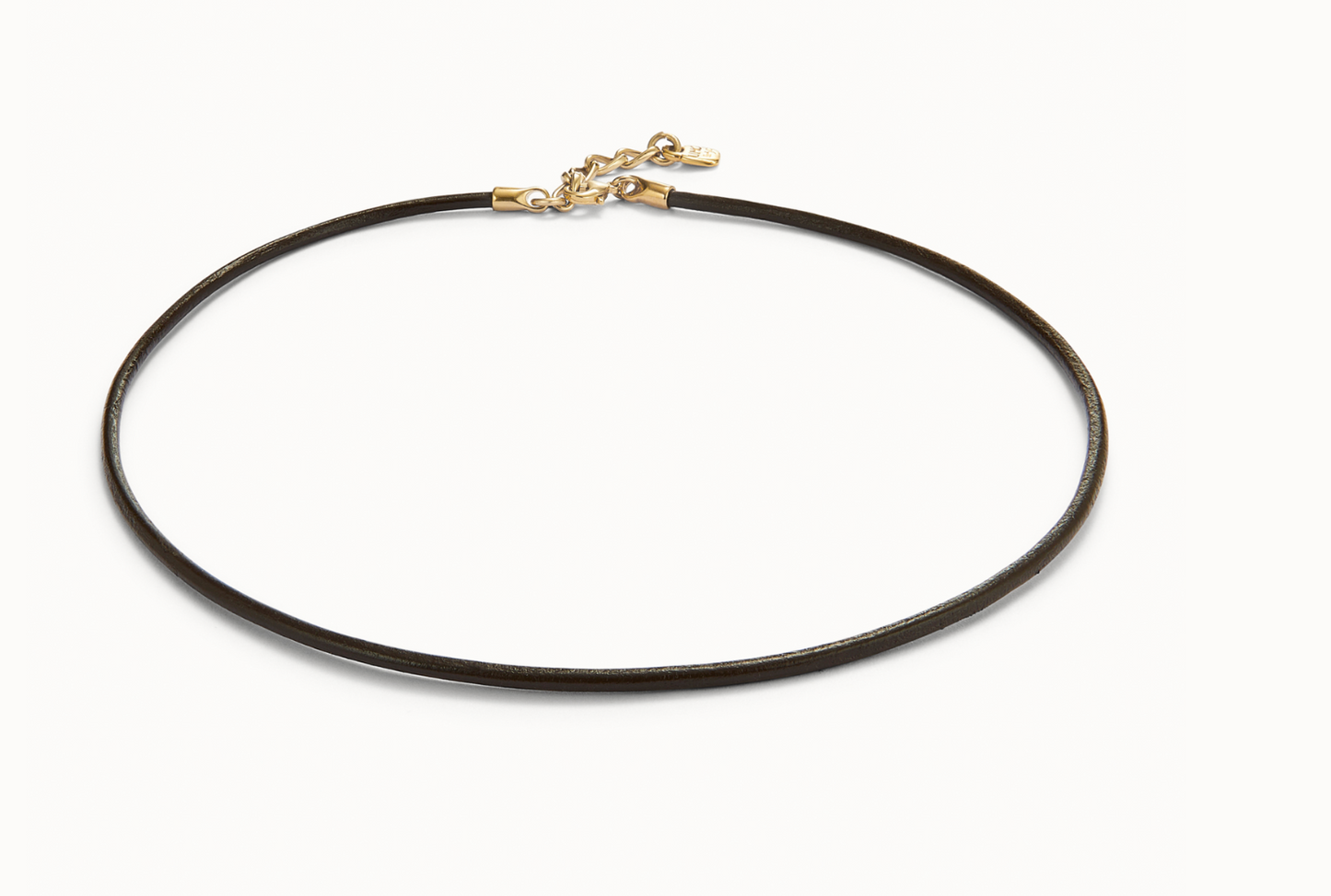 18K gold-plated black leather necklace with clasp