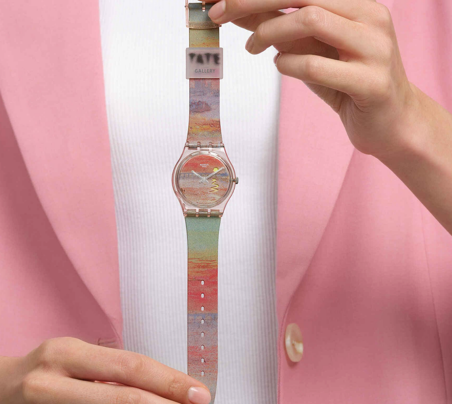 TURNER'S SCARLET SUNSET | Swatch | Luby 