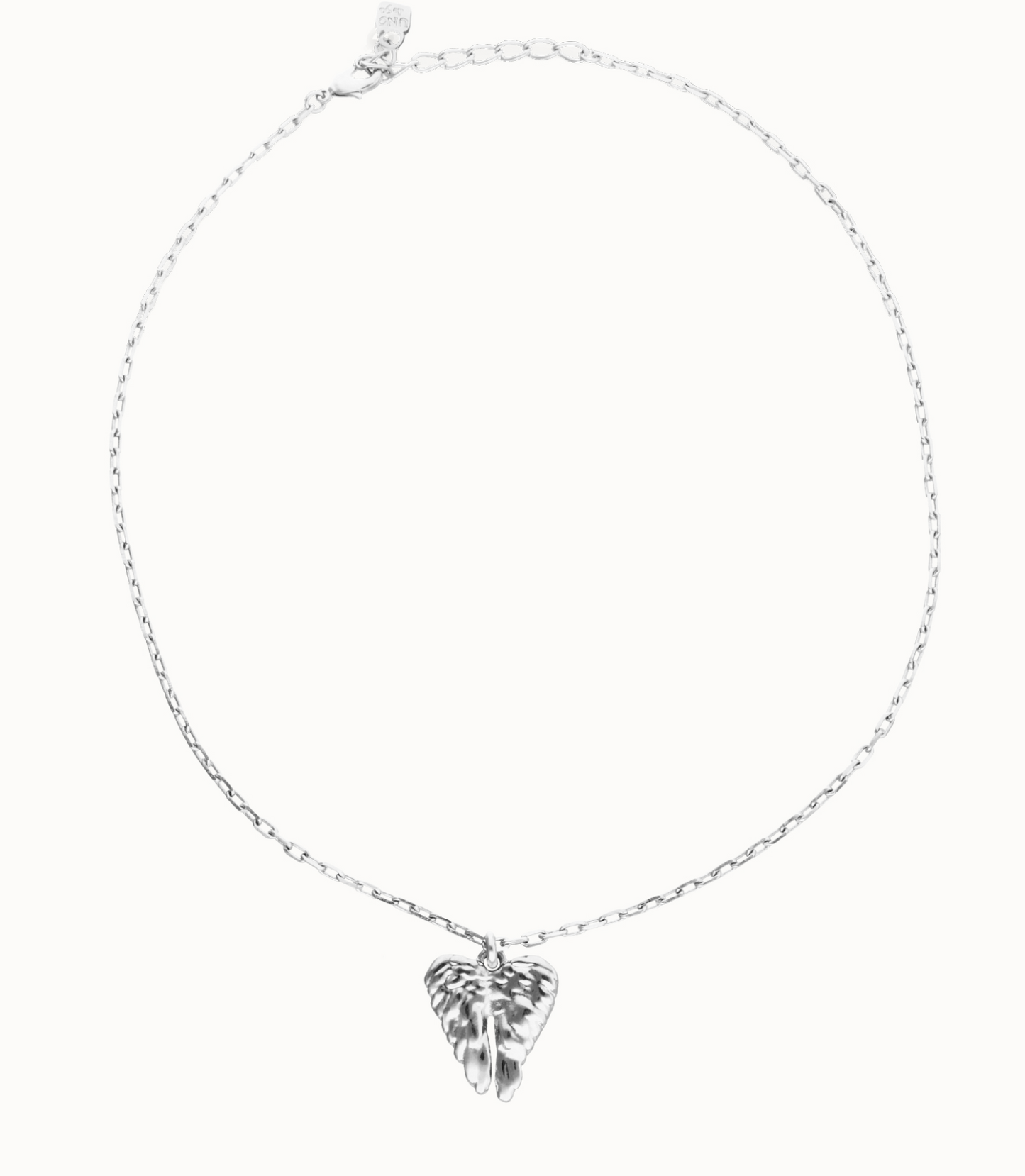 Short necklace with wing detail