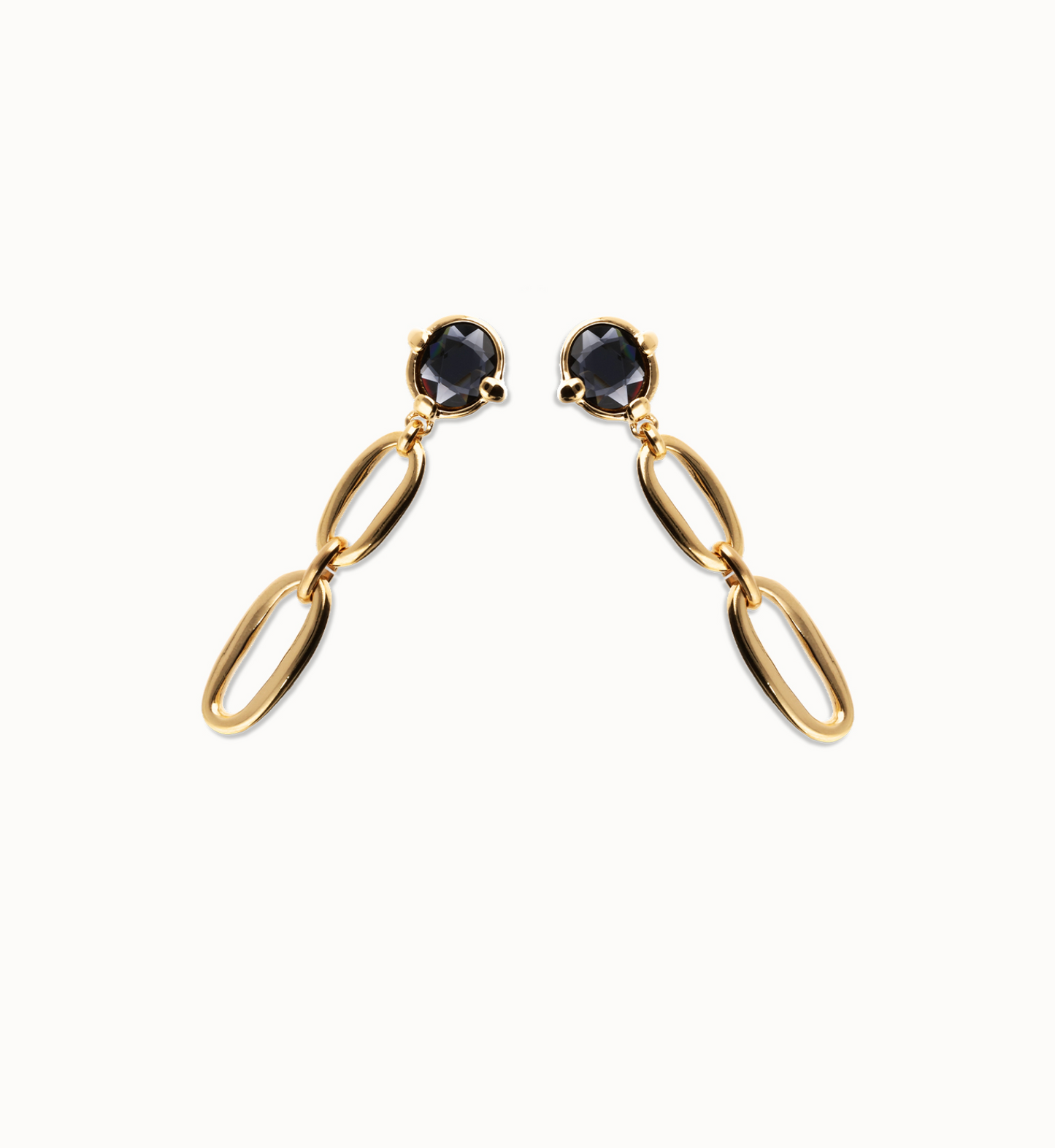 Pendientes largos bañados en oro 18k con cristal facetado negro y eslabones