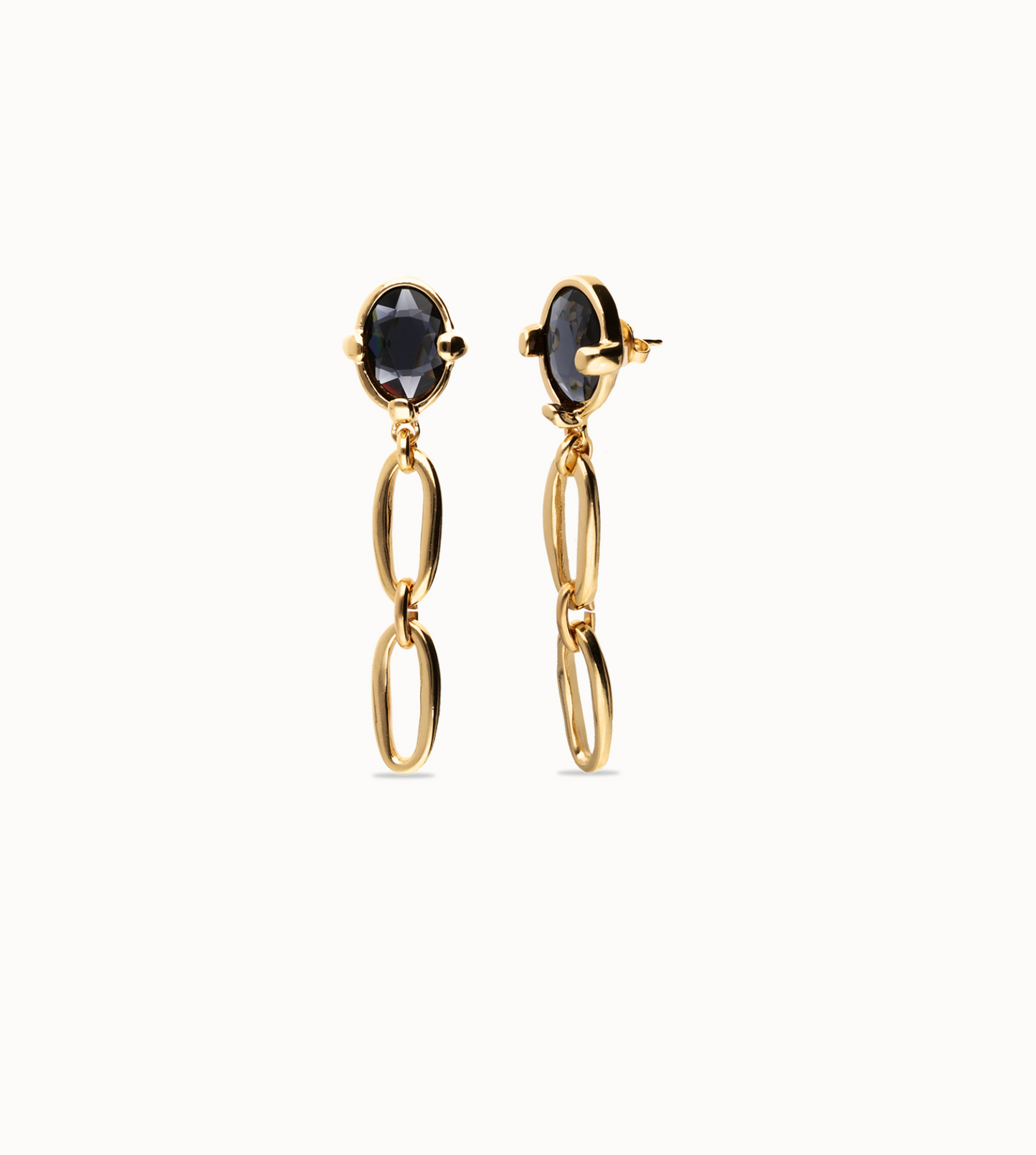 Pendientes largos bañados en oro 18k con cristal facetado negro y eslabones