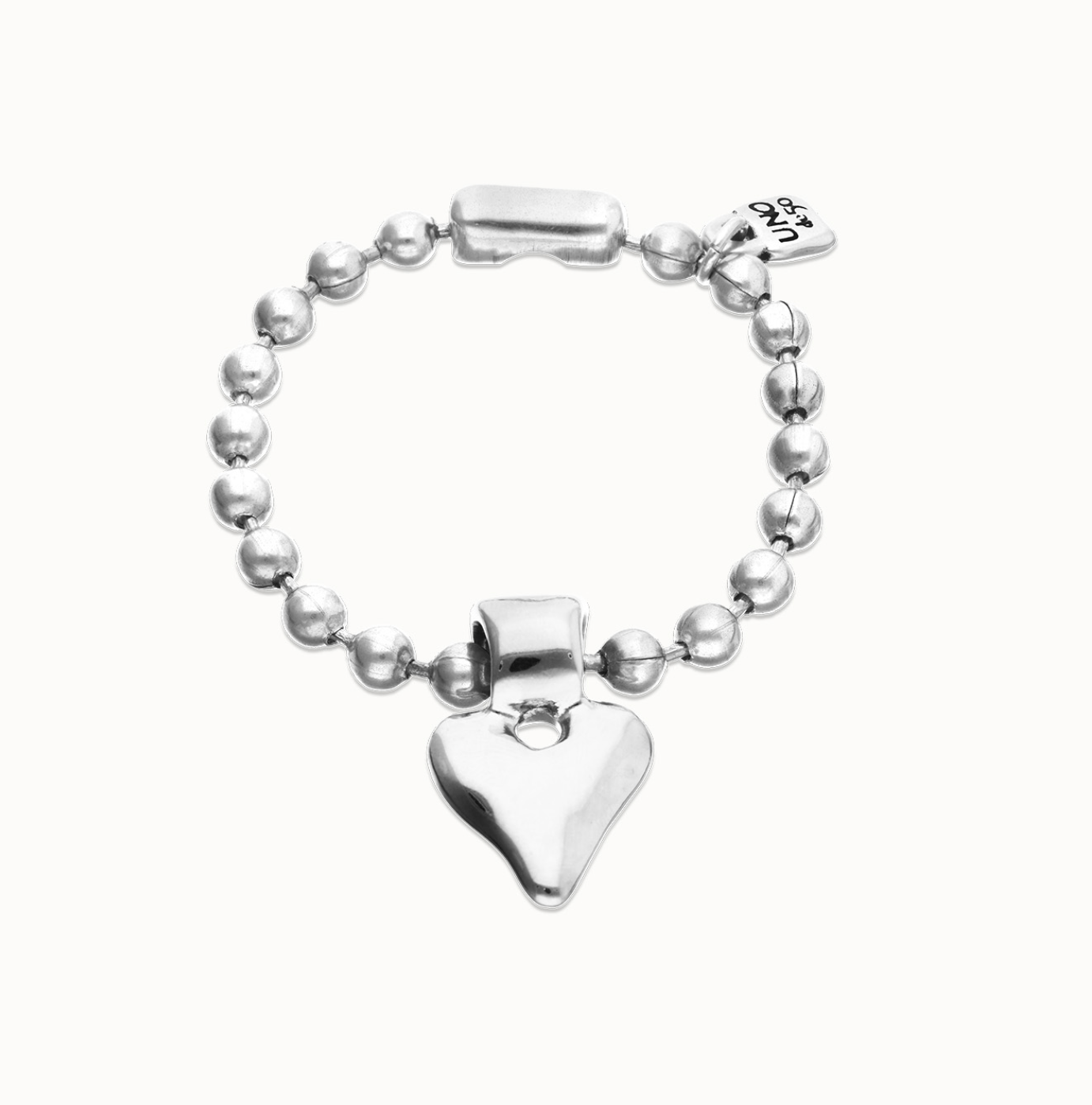 Bead bracelet with heart detail | Uno de 50 | Luby 