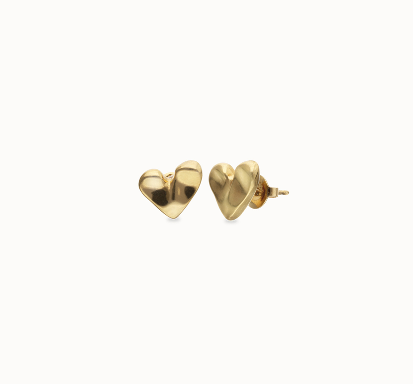 Heart piercing stud earrings