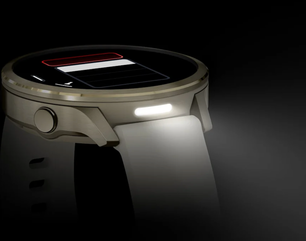Venu® 4 – 41 mm Lunar Gold with Bone Silicone Band