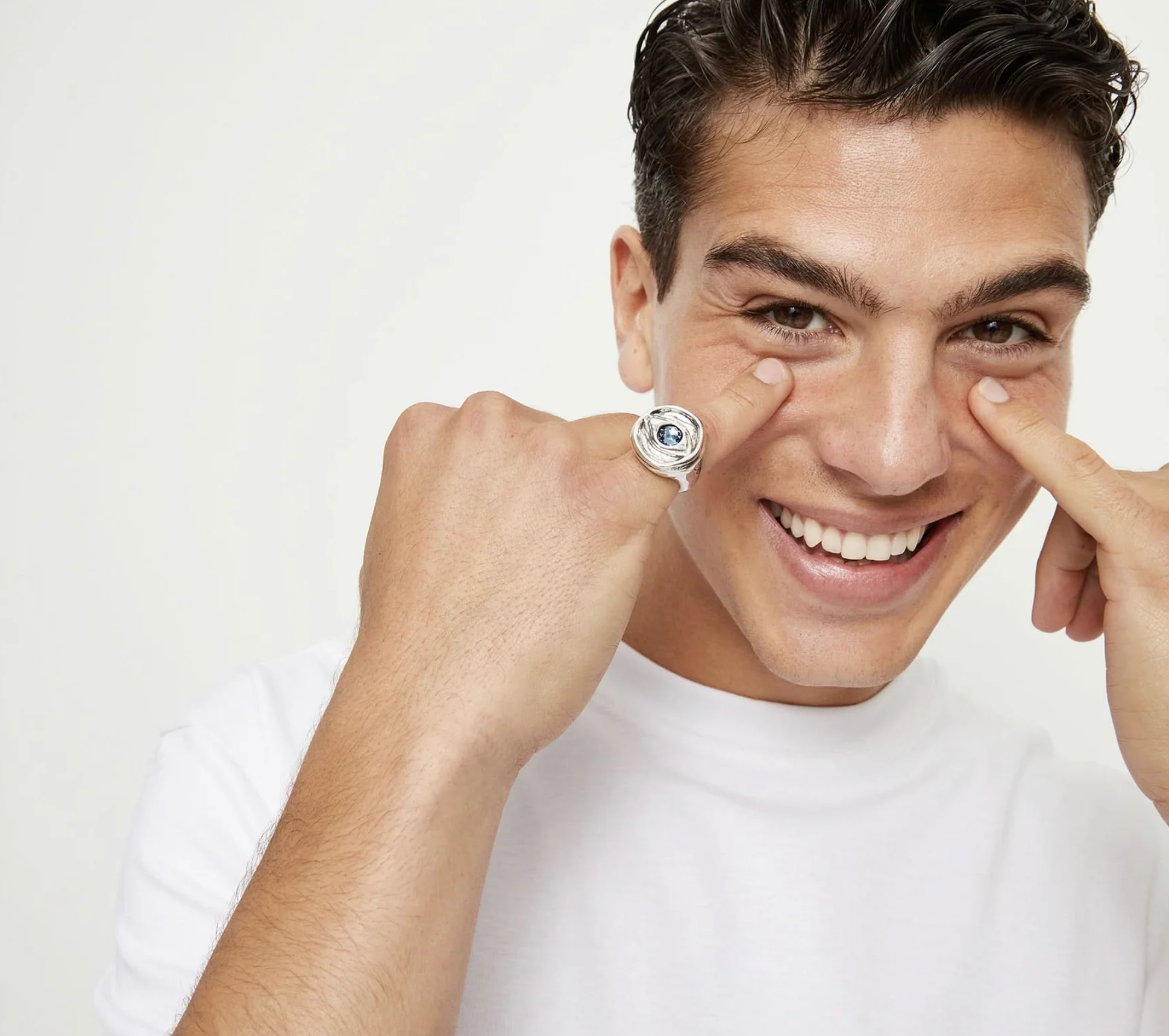 Metal Alloy Plated Sterling Silver Eye Blue Faceted Crystal Ring | Uno de 50 | Luby 