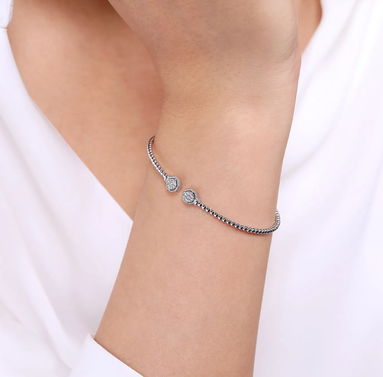 14K White Gold Bujukan Diamond Hexagon Split Bangle | Gabriel & Co. | Luby 