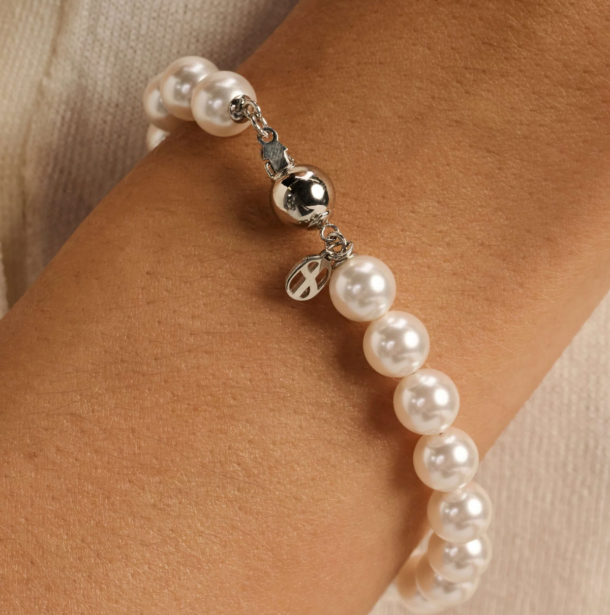 Icon Pearl Silver Bracelet