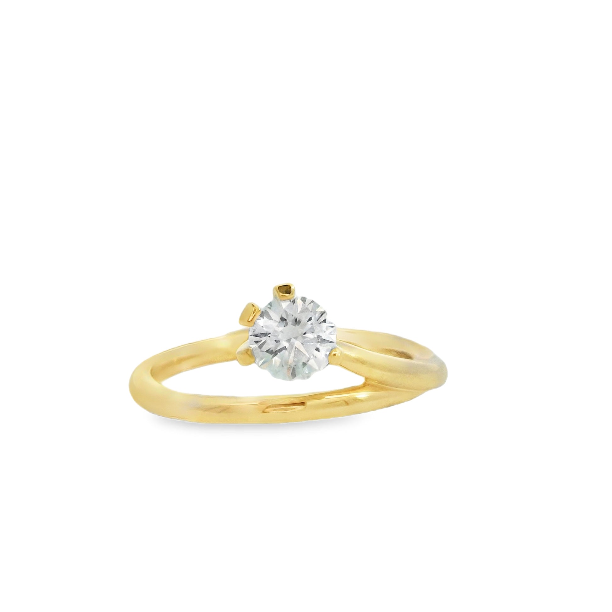 14K Yellow Gold Elevated Round Cut Lab Diamond Ring | Luby Gold Collection | Luby 