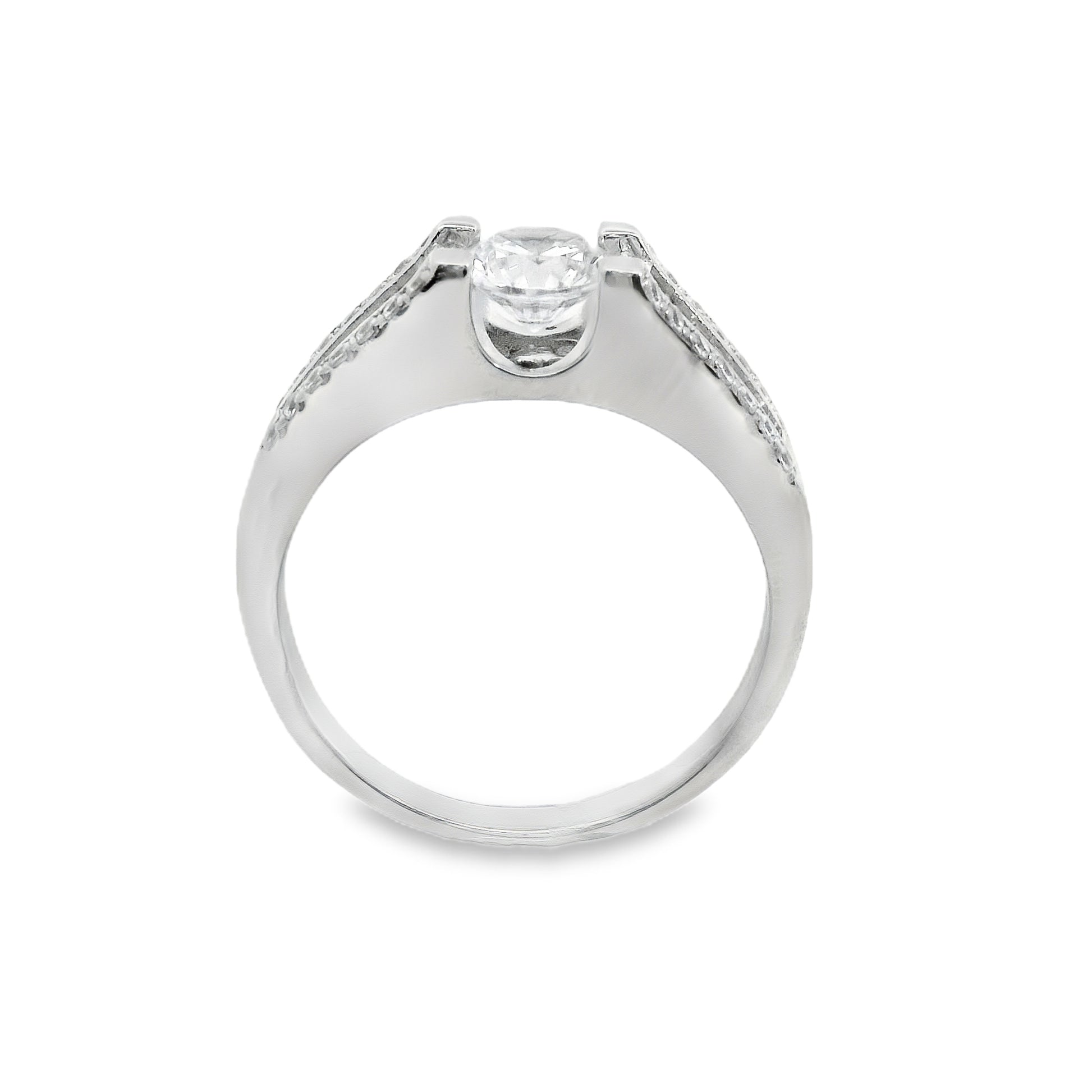 Suspiria Wedding Band 925 Baguette with Round Cut Center Piece | Suspiria | Luby 