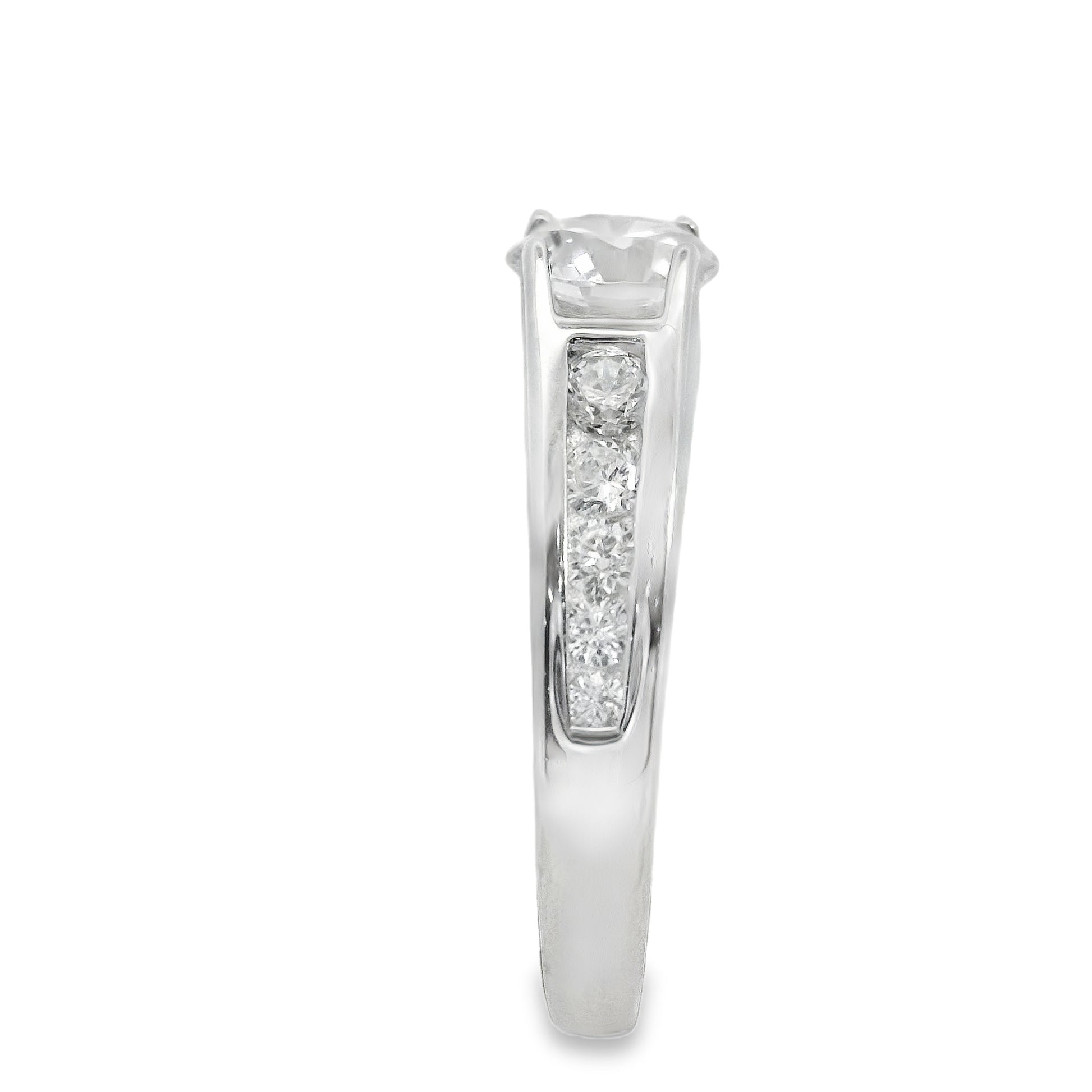 Suspiria Wedding Ring 925 Round Cut | Suspiria | Luby 