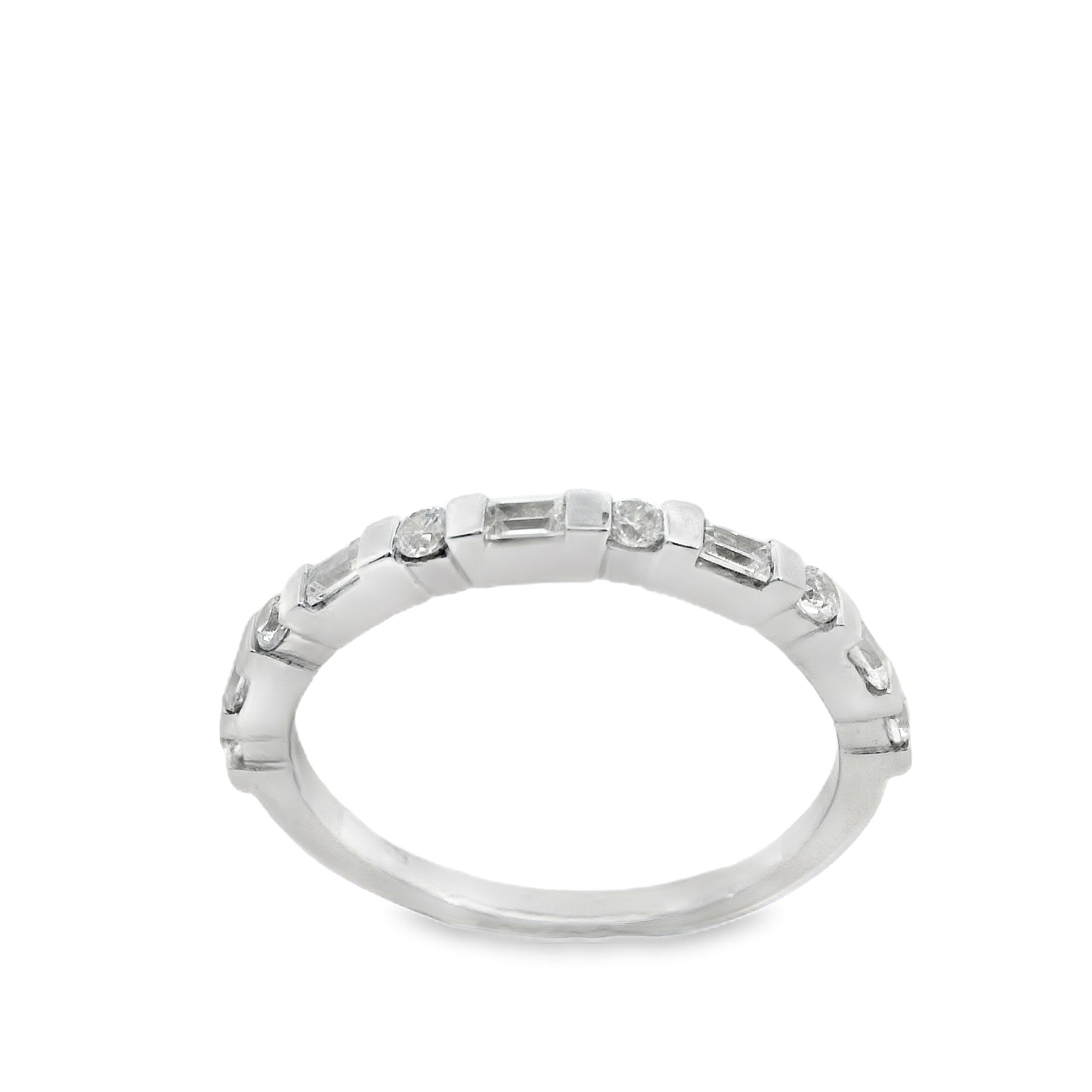 Suspiria Wedding Band 925  Baguette and Round Cut | Suspiria | Luby 