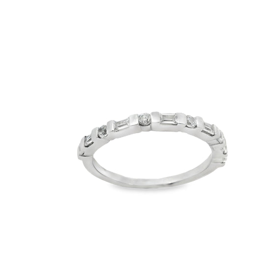 Suspiria Wedding Band 925  Baguette and Round Cut | Suspiria | Luby 