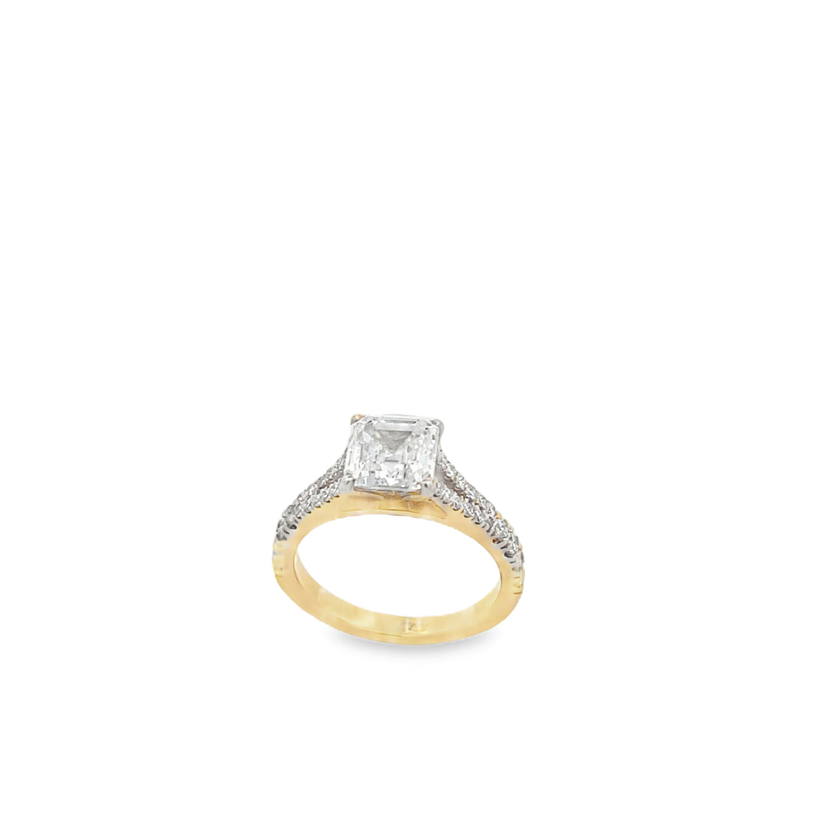 14K Yellow Gold Princess Radiant Cut Ring | Luby Gold Collection | Luby 