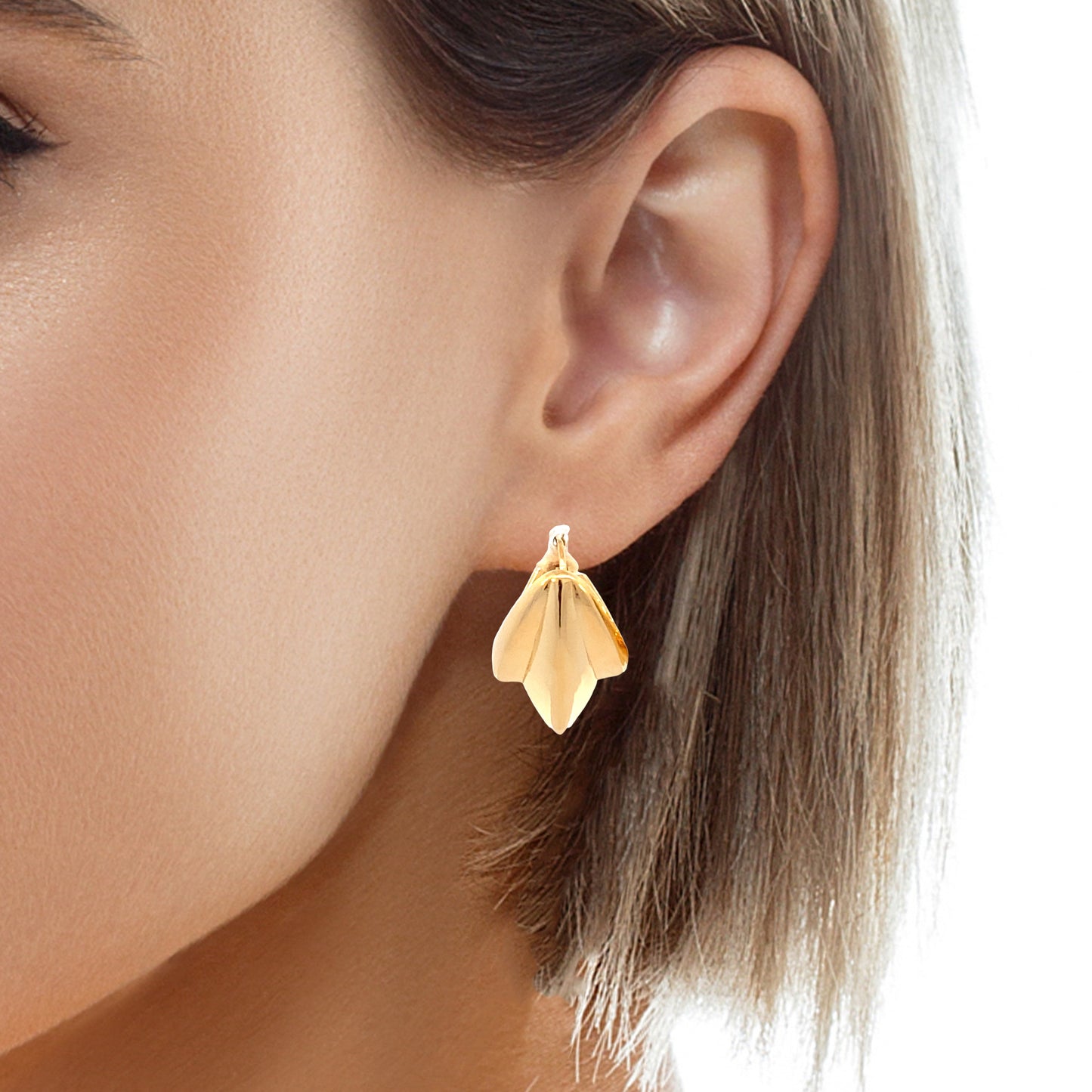 Marcello Pane: Sleek Glamour Earring